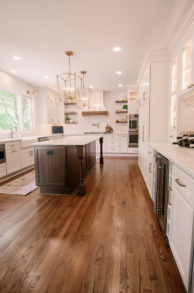 Example of a transitional home design design in Baltimore