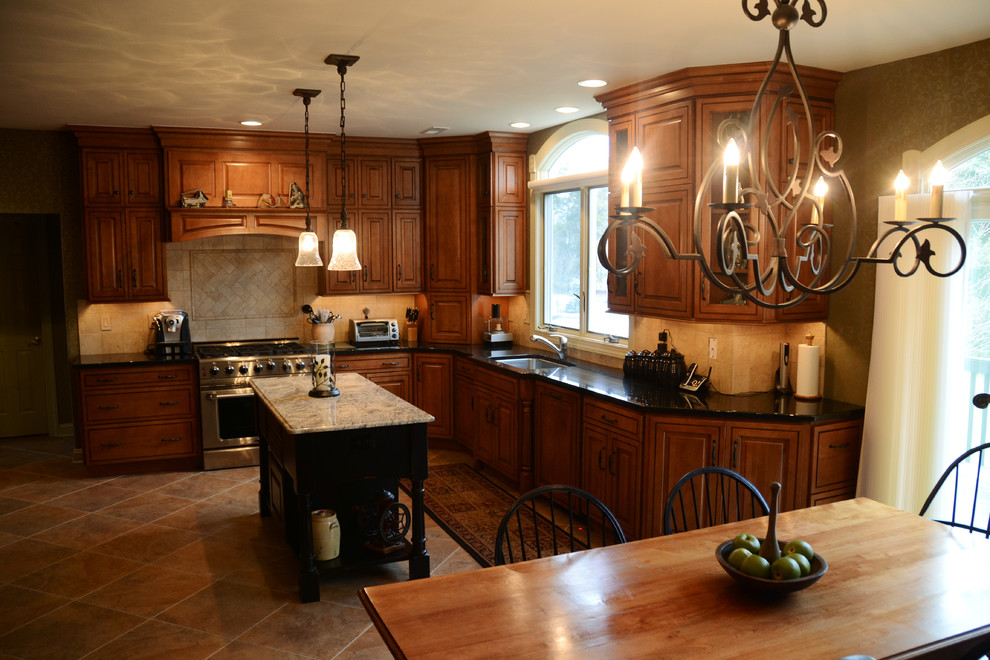 Holland Remodel Verona cabinetry in Maple Caramel ...