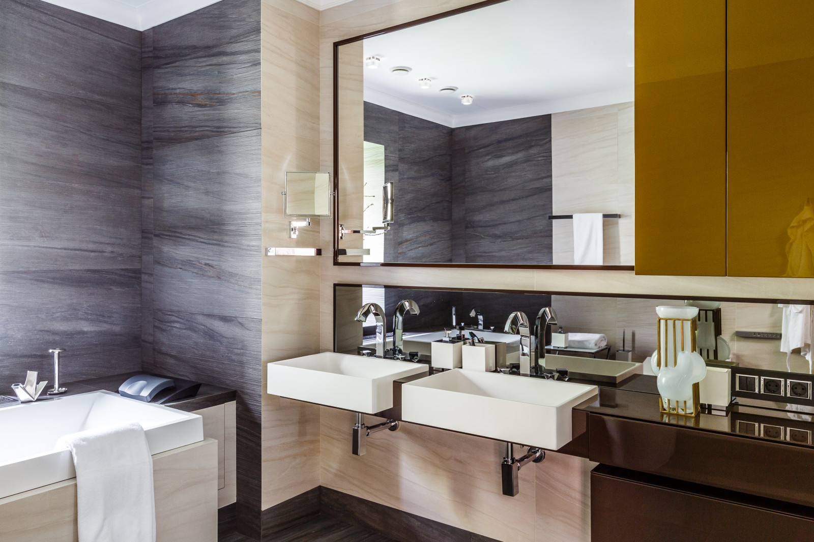 Интерьер частного дома в современном стиле