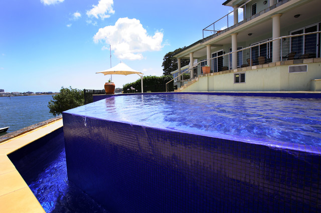 Gladesville Pool contemporaneo-piscina
