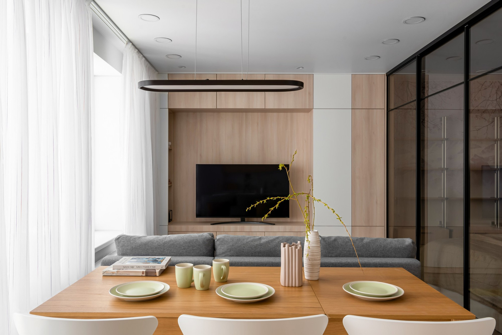 Реализованный проект двухкомнатной квартиры в г. Артем для молодой семьи.