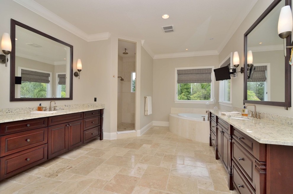 Transitional bathroom photo in Tampa