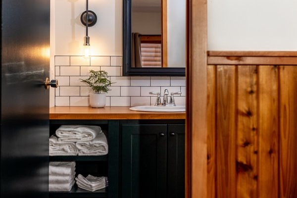 Full Cottage Home Remodel