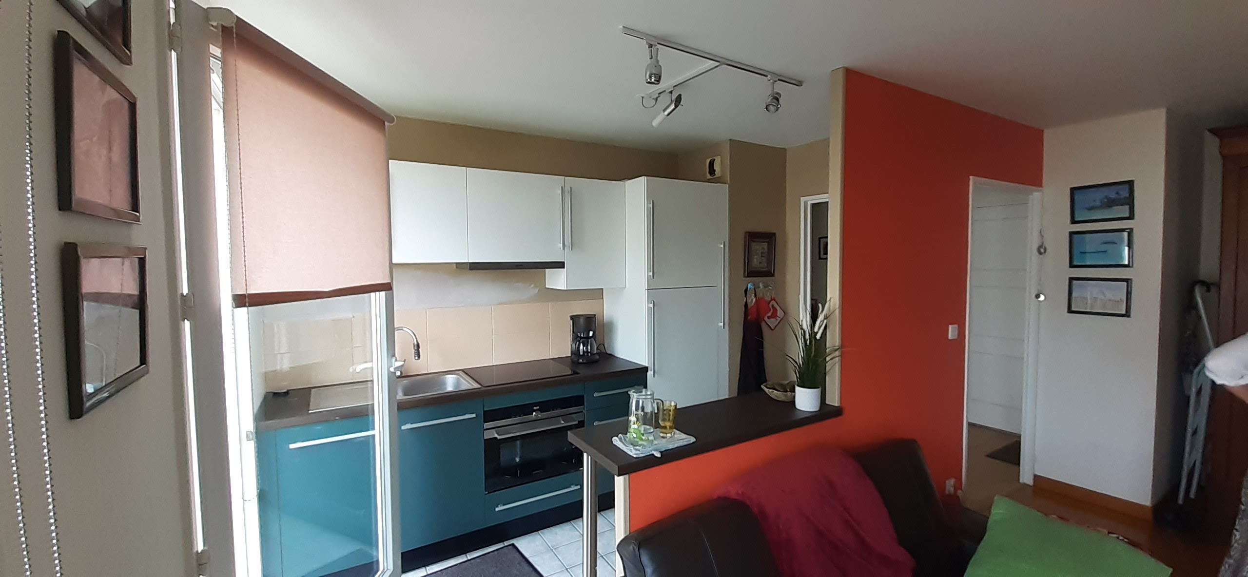 Rénovation avec beaucoup de rangements  pour un appartement en ville