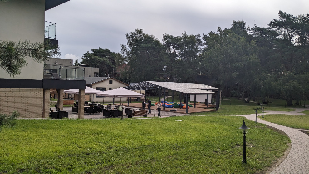 ГОСТИНИЧНЫЙ КОМПЛЕКС В ПОС. ЛЕСНОЙ НА КУРШСКОЙ КОСЕ | 2023