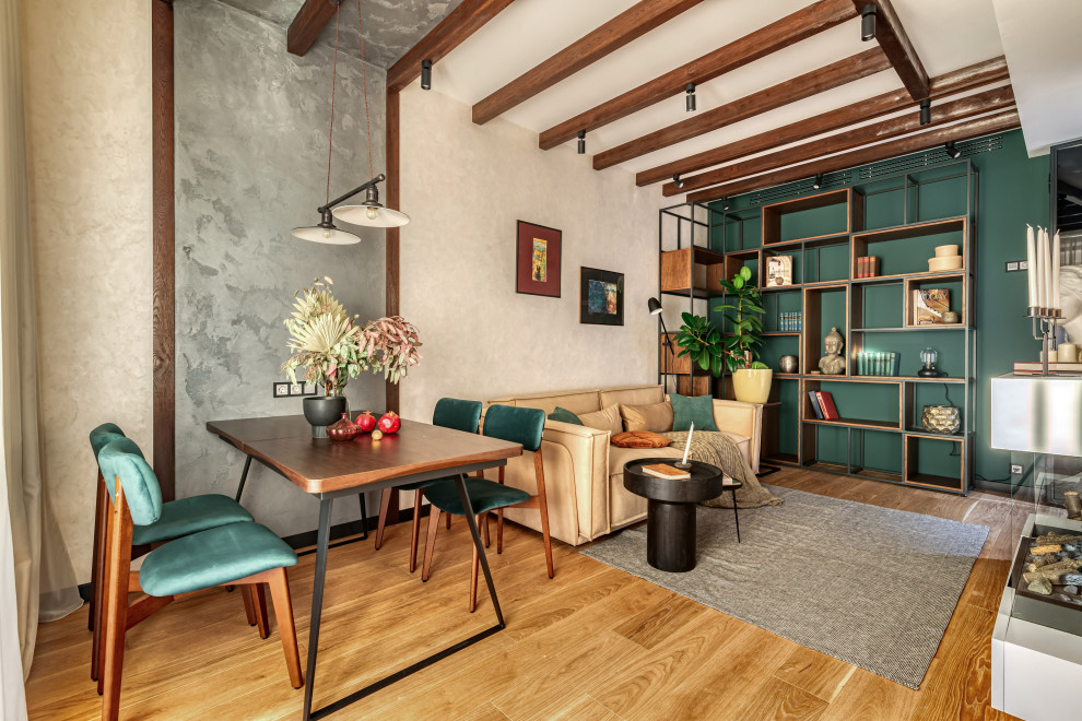 Трехкомнатная квартира в центре Москвы