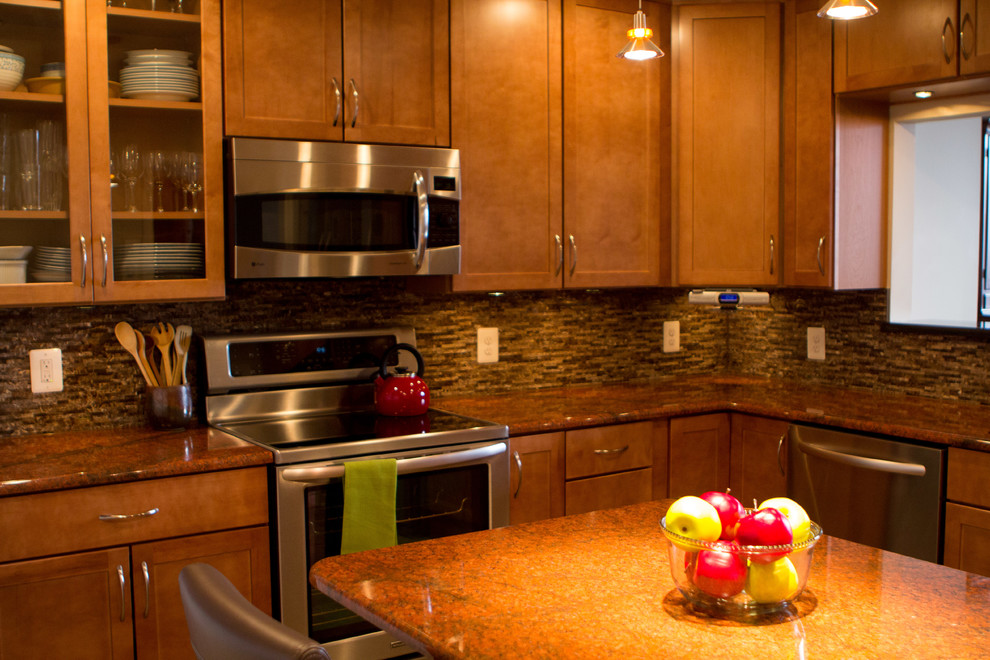 Inspiration for a transitional kitchen remodel in DC Metro