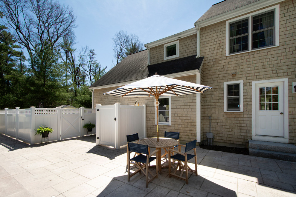Poolside Oasis