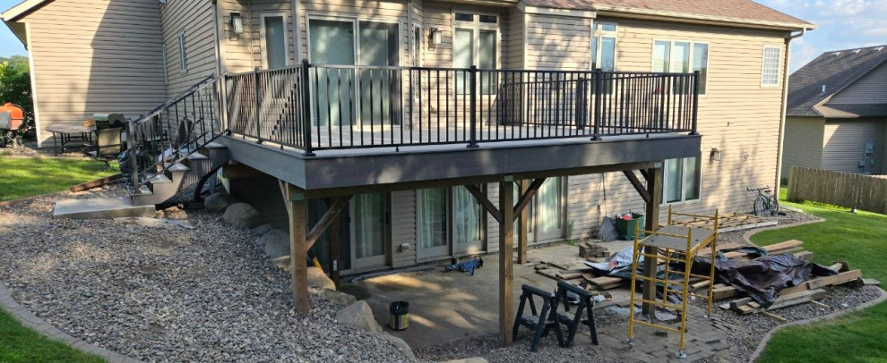Deck 20x16