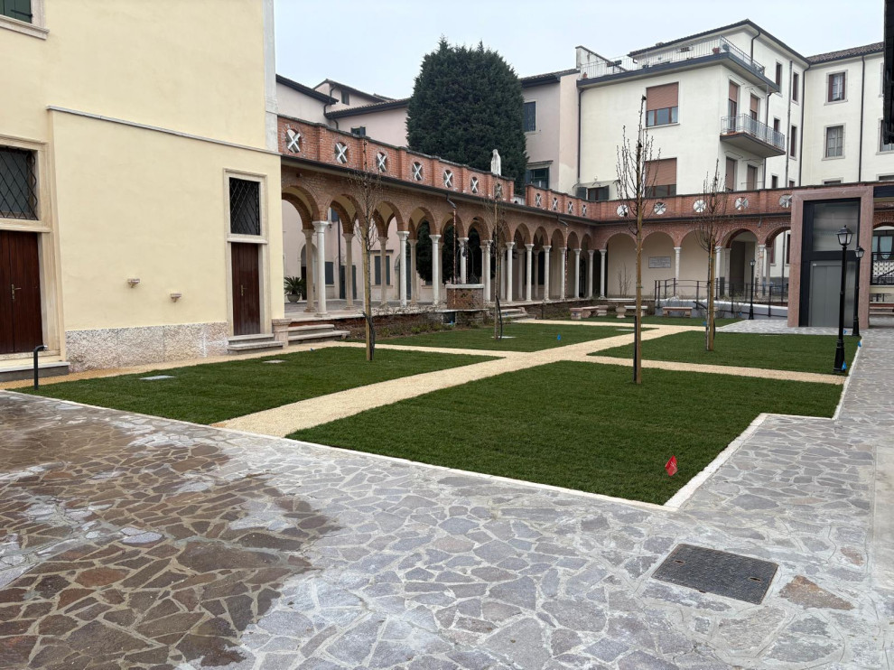 Riqualificazione giardino interno ad un istituto ecclesiastico