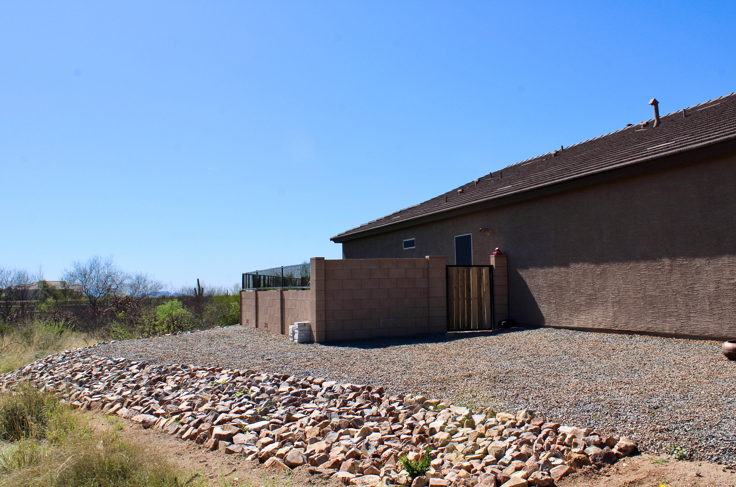 Decorative Rock/Gravel   After