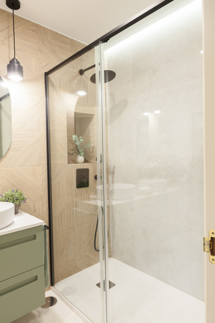 Reforma integral de ba&ntilde;o modern-badezimmer