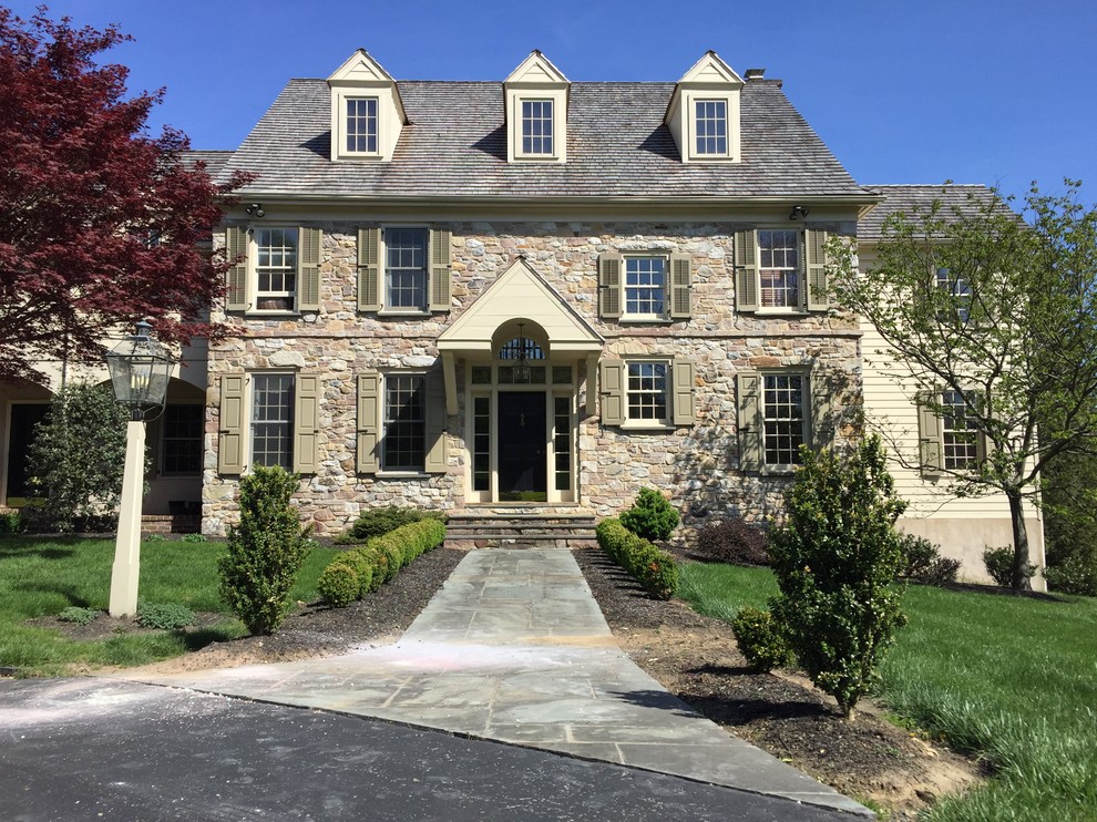Replacement for boxwoods along walkway