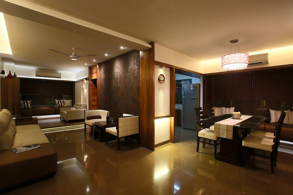 Inspiration for an asian living room in Mumbai.