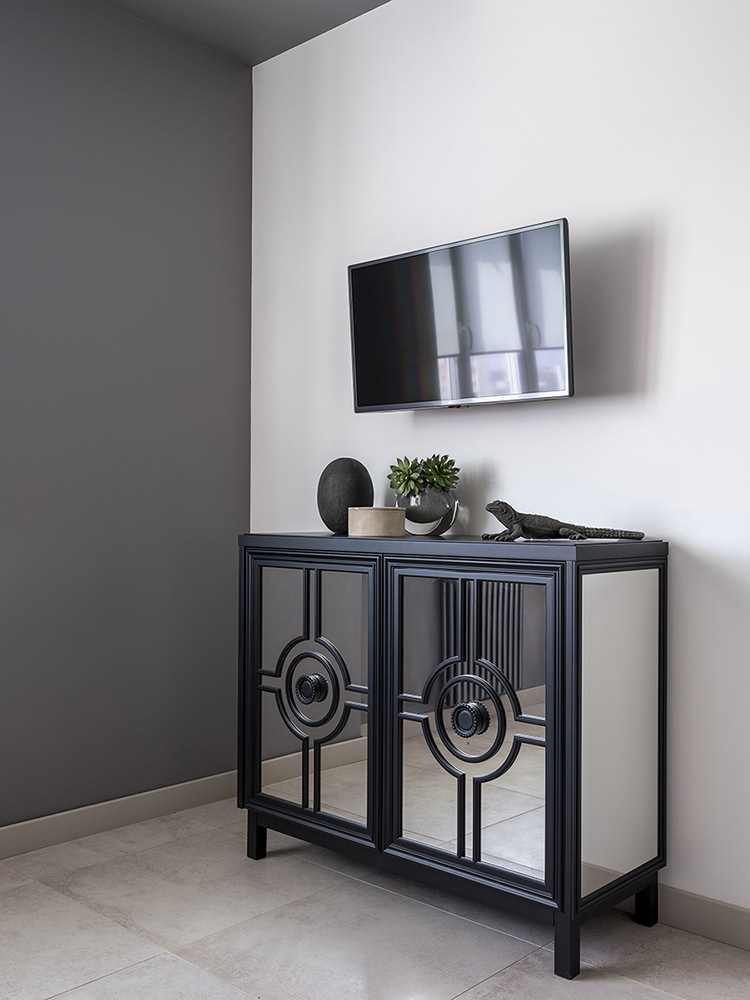 Двухкомнатная квартира 90 кв.м. "Надежда"