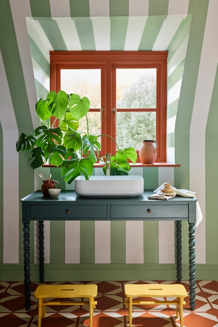 rayure peinture verte decoration d'interieur