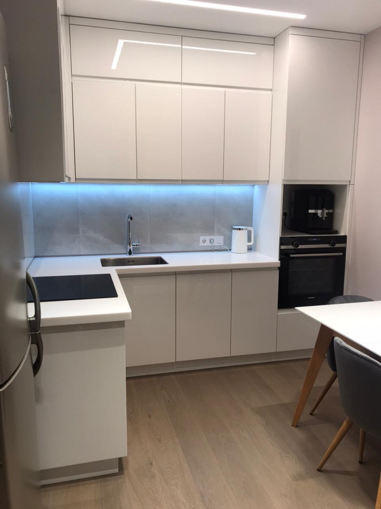 Белый глянец