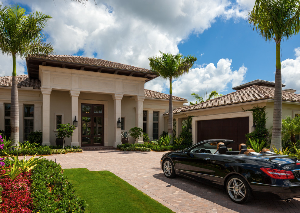 Entryway - transitional entryway idea in Miami