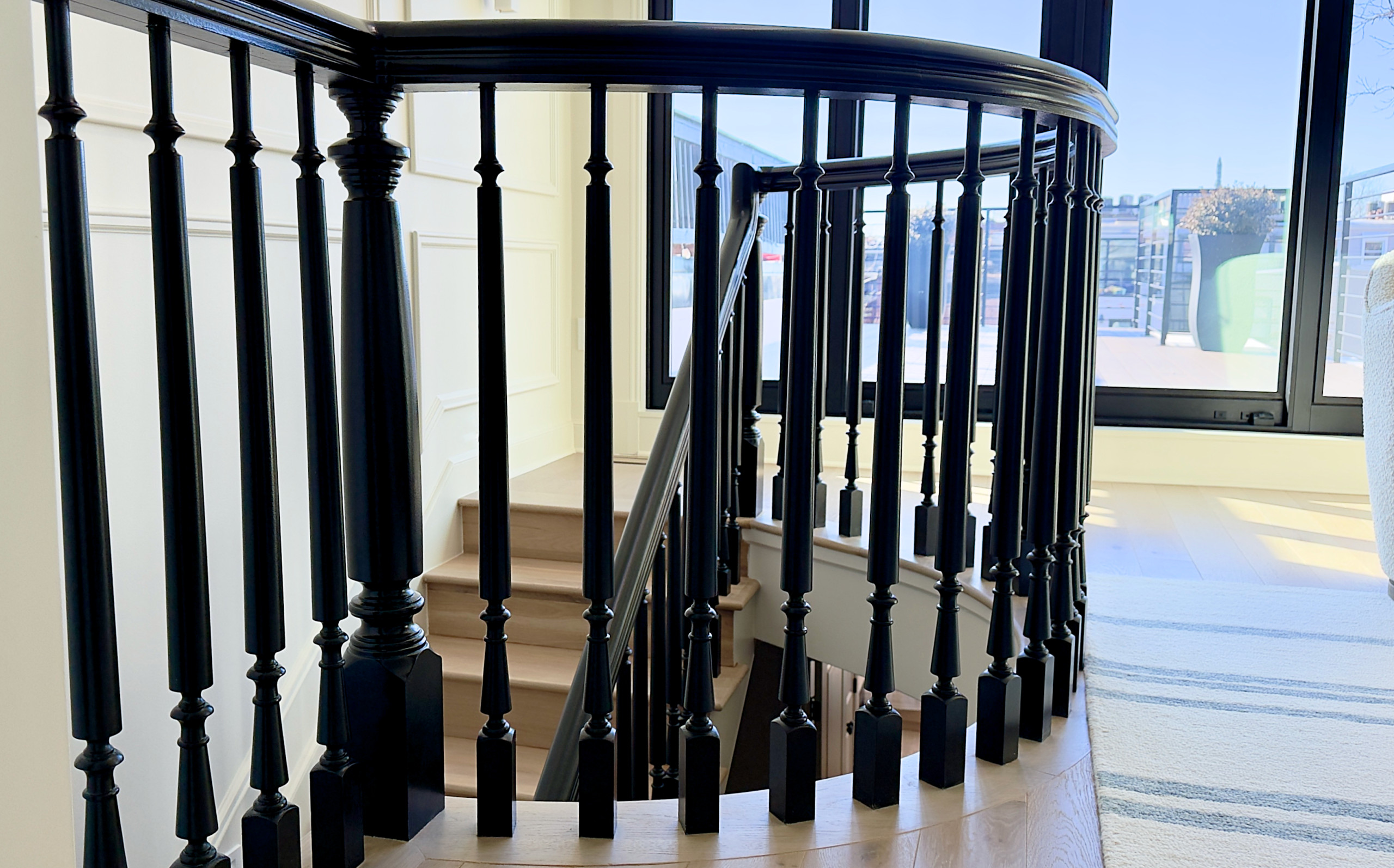 Project #154 | Classic & Chic Wood Railing