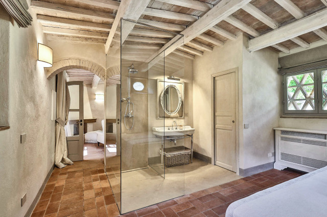 Interior Design Mulino dell'Abate french-country-badevaerelse