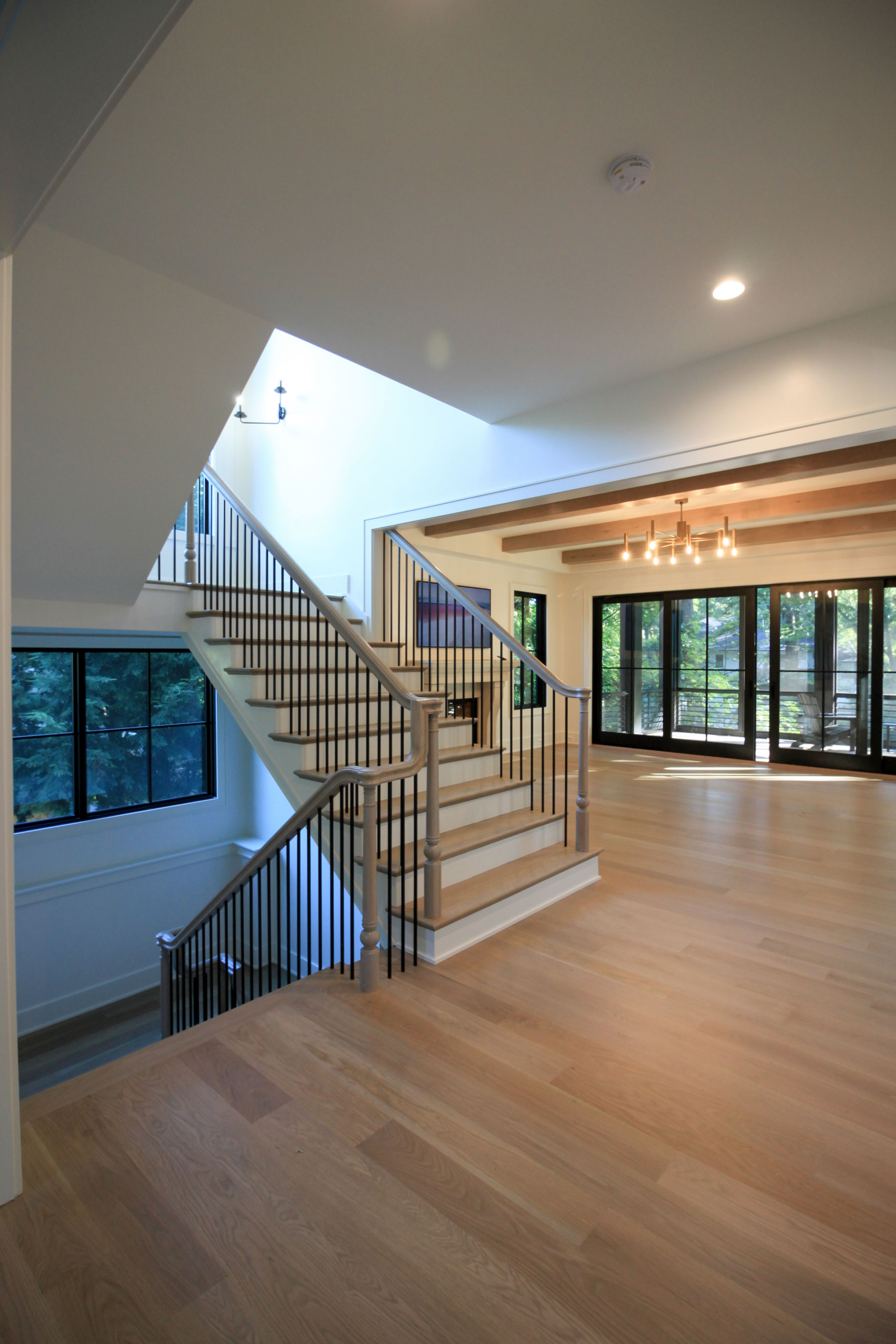 93_Captivating Light Wood Railing System with Black Spindles, Arlington VA 22207