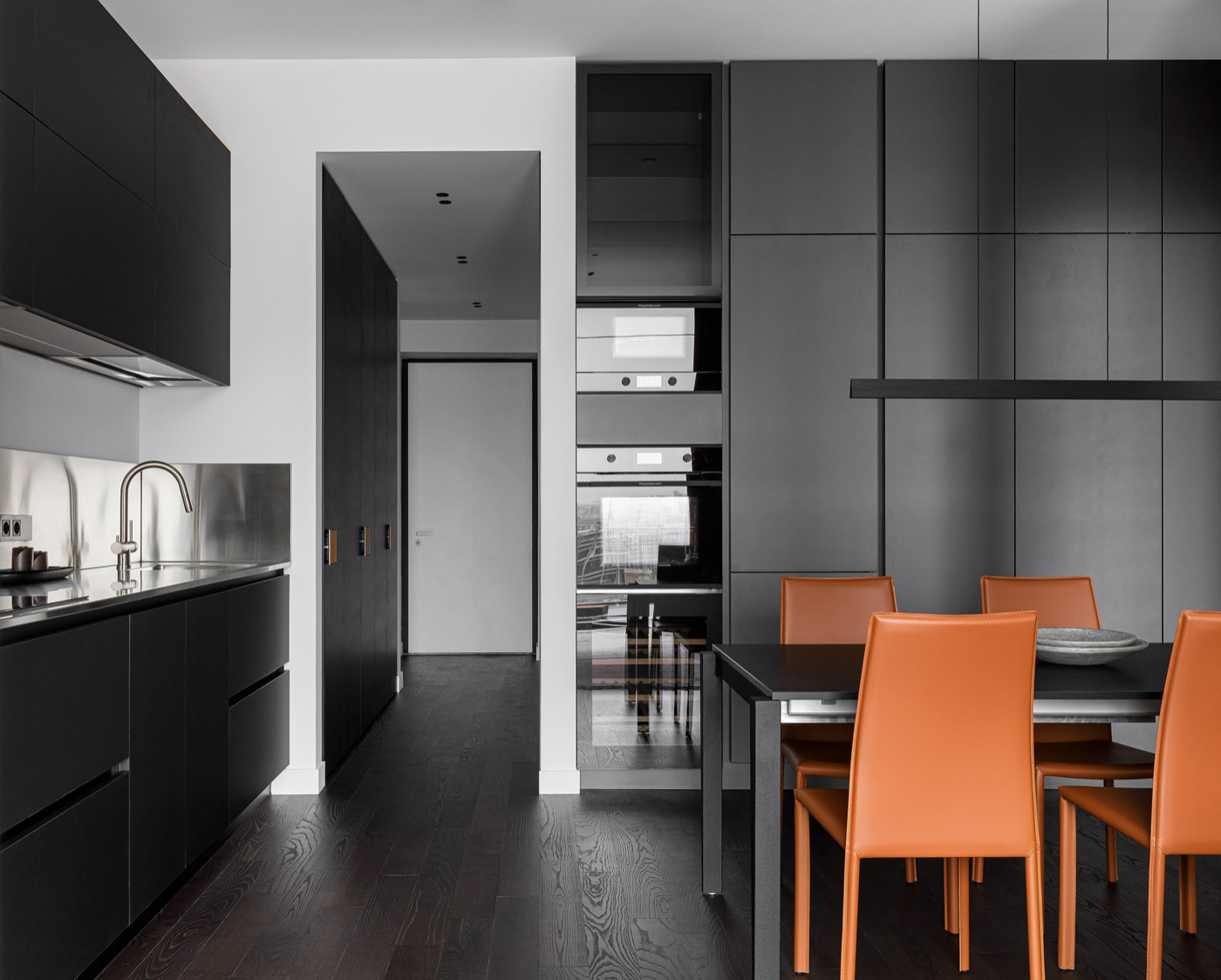 Квартира 55 м2 в небоскребе Capital Towers