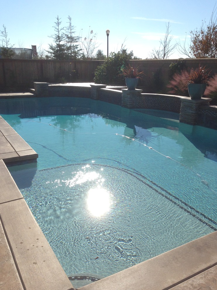 Modern Mediterranean, Roseville