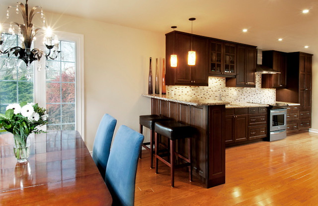 Prole Kitchen  Traditional  Kitchen  Toronto  by Nicole Billark Photography