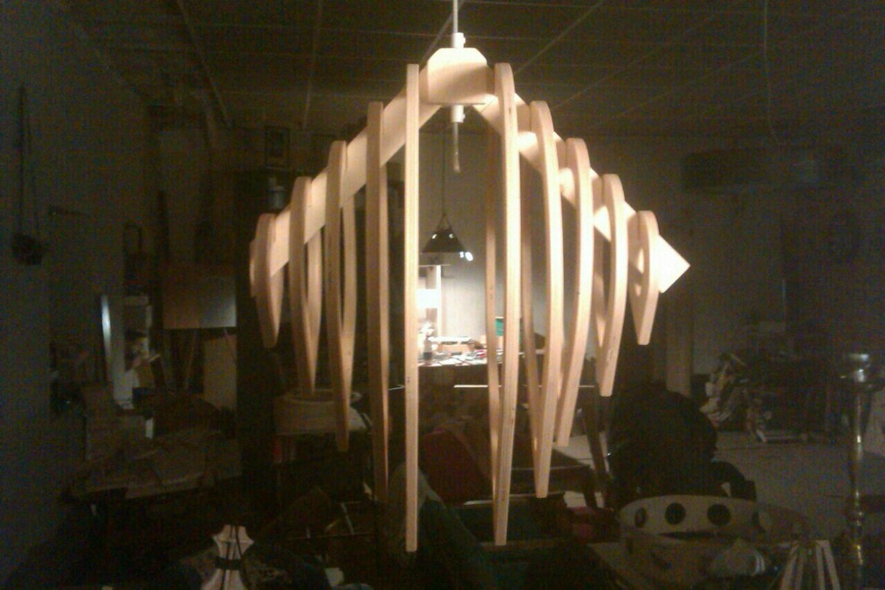 Светильник из фанеры "Капля"