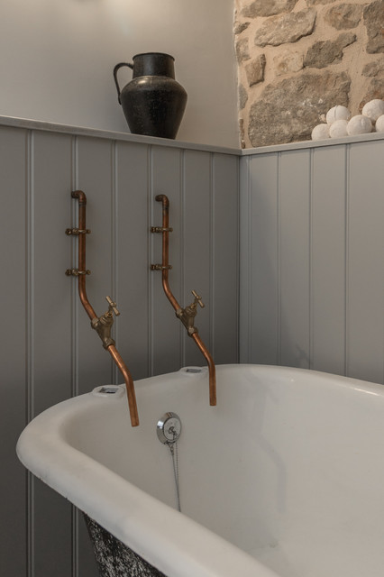 Miner's Cottage II country-bathroom