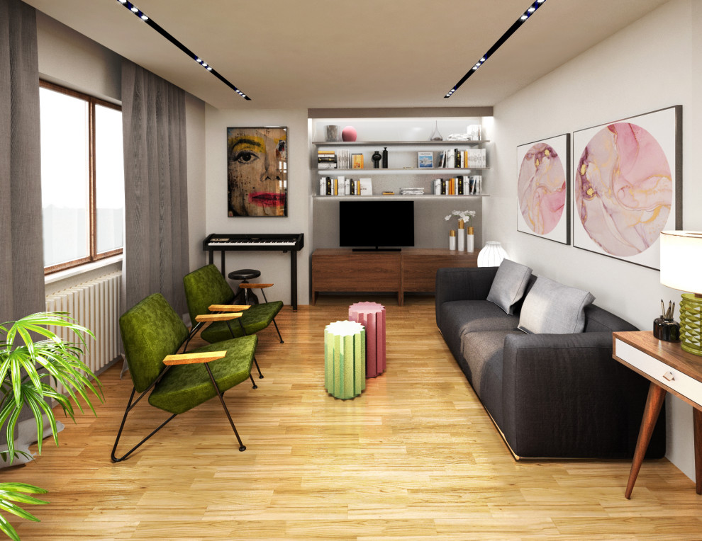 Foto de salón abierto contemporáneo de tamaño medio con paredes blancas, suelo de madera clara, pared multimedia y bandeja