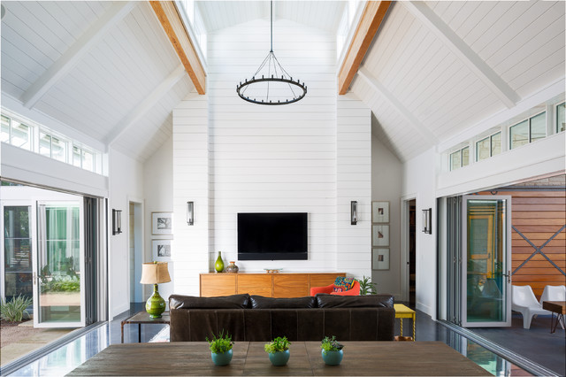 Timberline Drive lantlig-vardagsrum