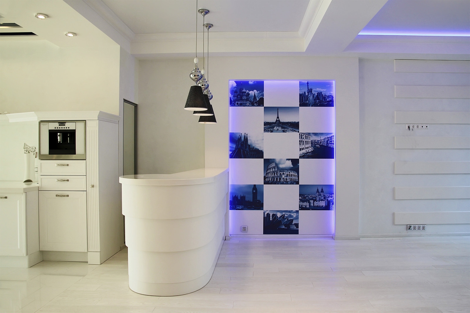 С видом на синее море