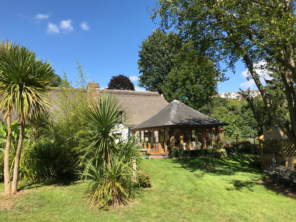 Oak framed Garden Room extension to Listed Building