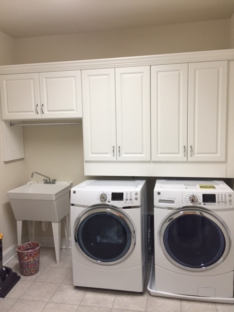 Clean & Fresh Laundry Room