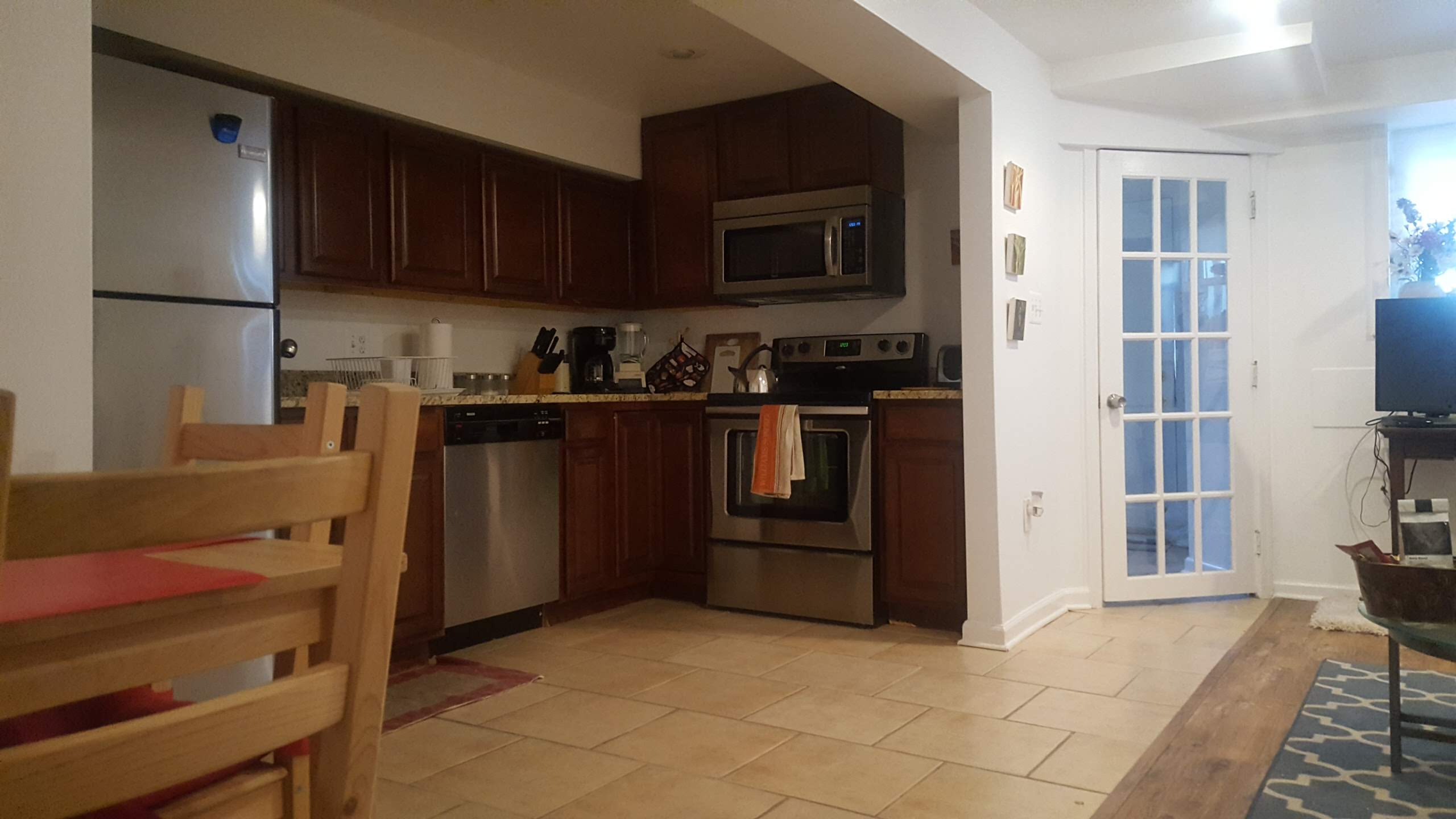 Kitchen (before)