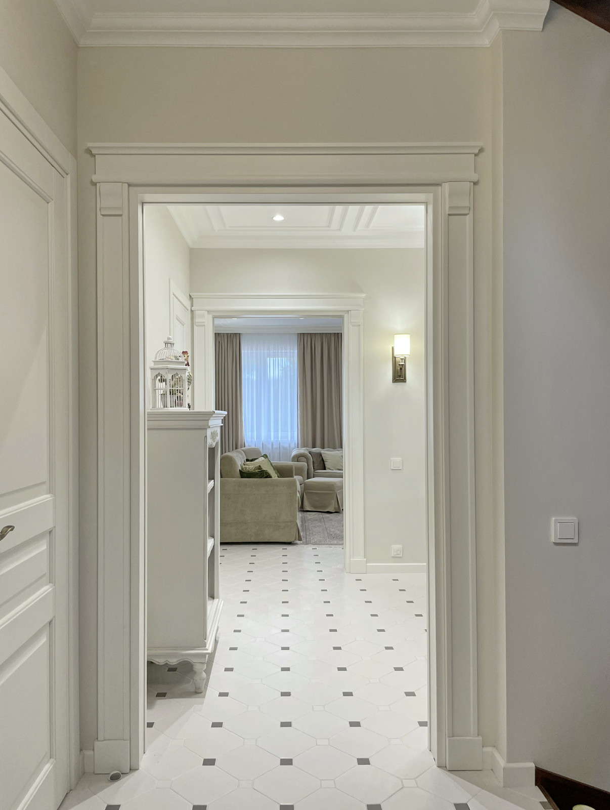 Колониальный фасон