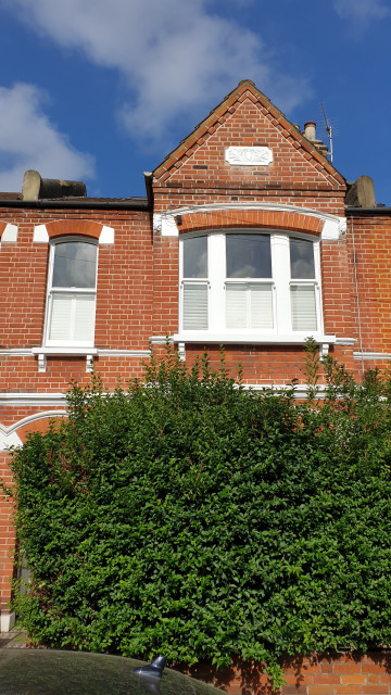 Sash windows Restoration in Putney klassisk-hus-og-facade