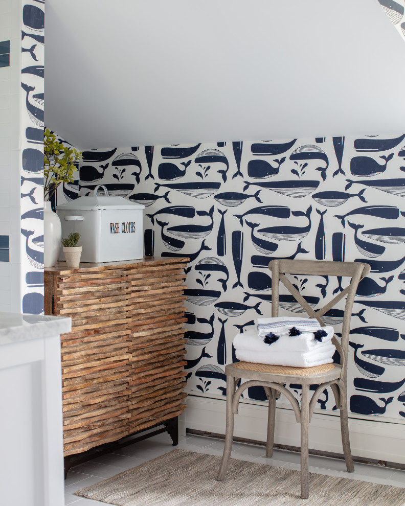 Example of a transitional home design design in Providence