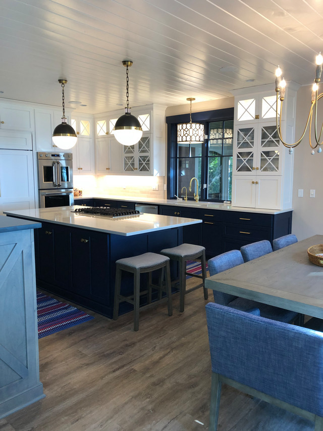 White and Navy Kitchen with Birch Drifwood Accents