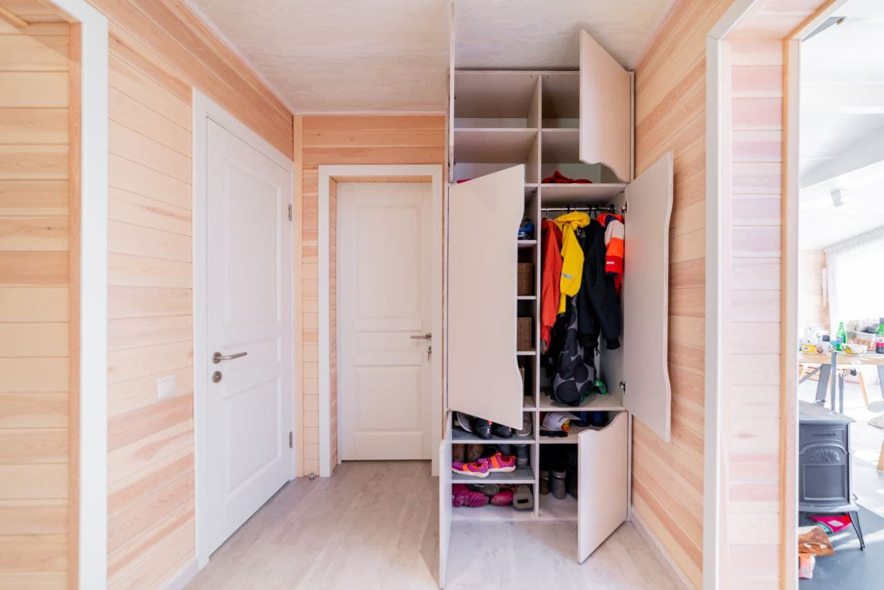 Детская комната с мебелью для двоих детей