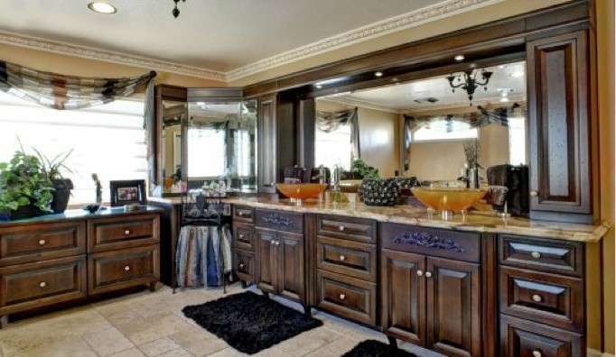 Transitional Tuscany