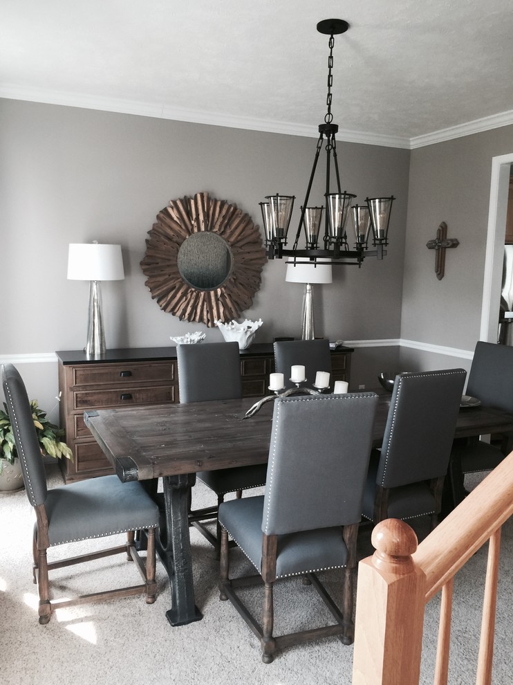Dining room - transitional dining room idea in Cleveland