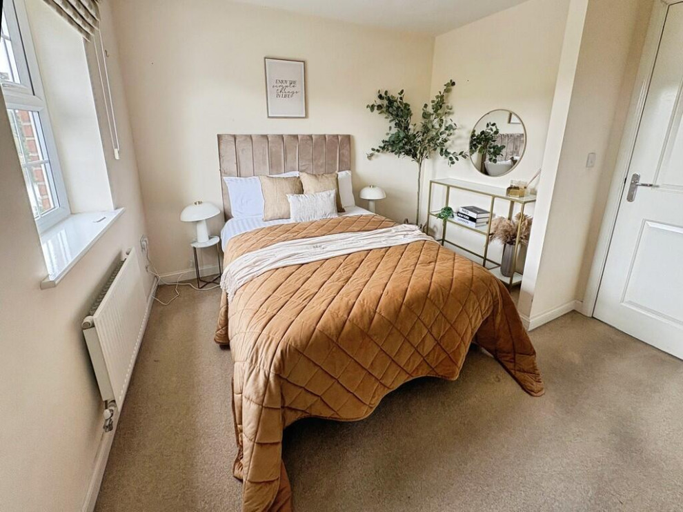 River View - Stage to Sell