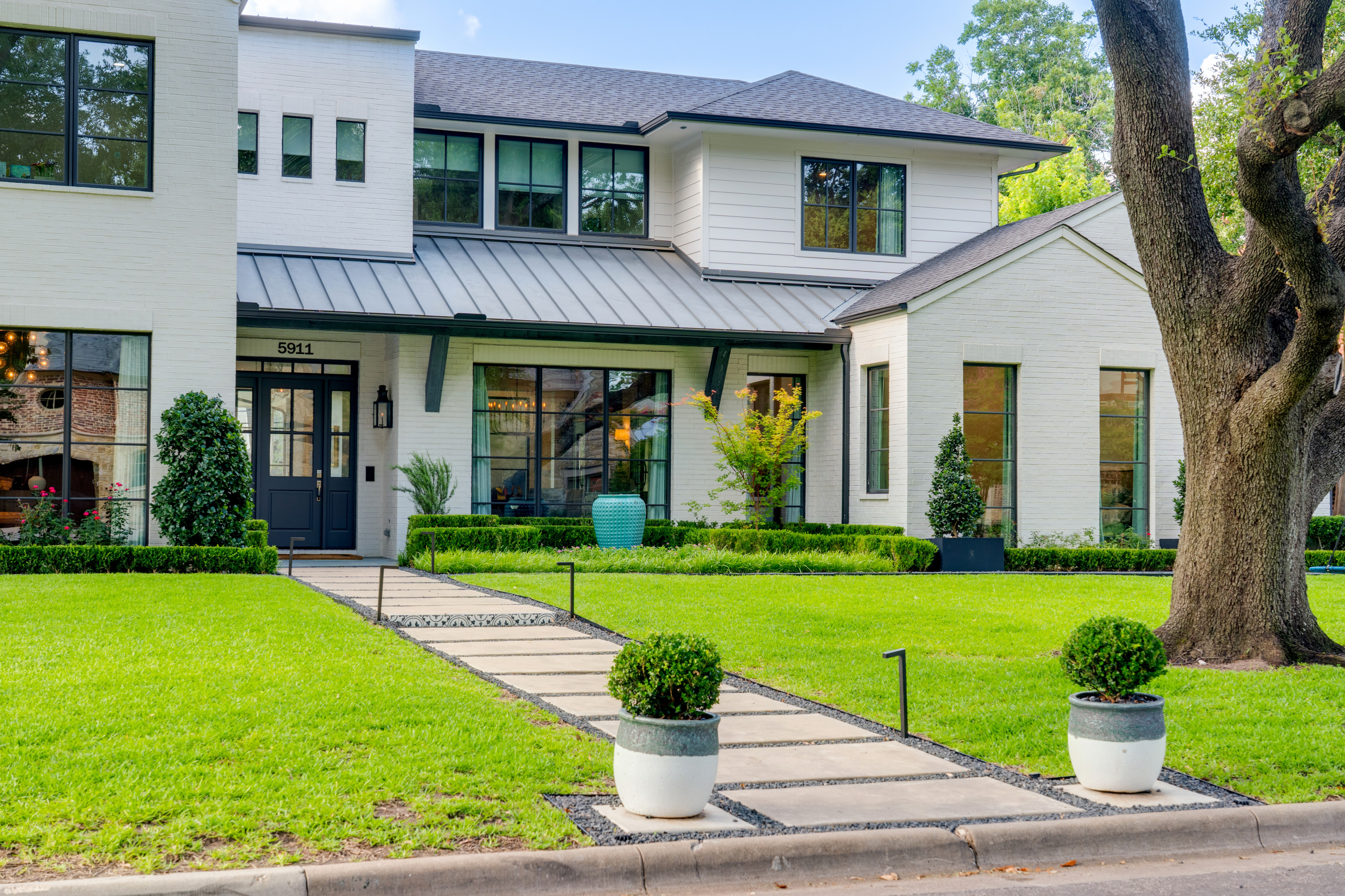 PRESTON HOLLOW GARDEN