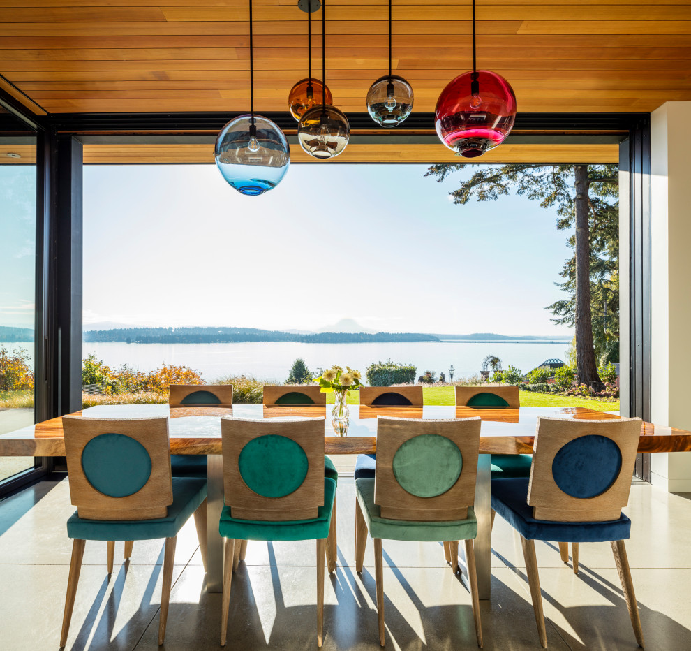 Inspiration for a modern dining room remodel in Seattle