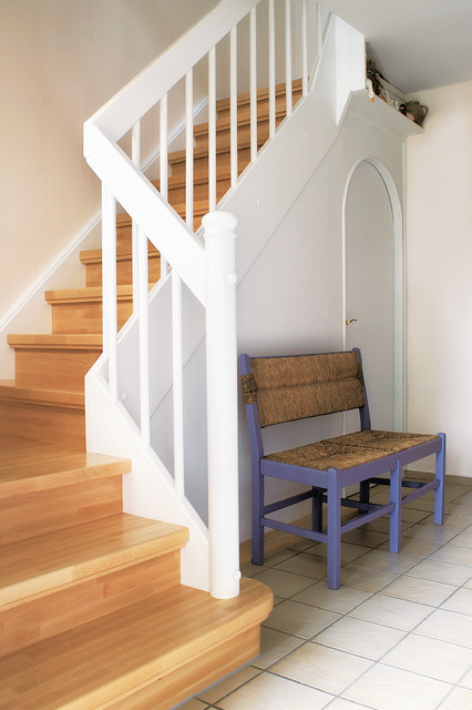 Nutzraumtreppen traditional-staircase