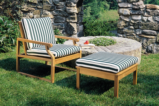 Nantucket Club Chair and Ottoman by Kingsley Bate klassisk-gaardhave