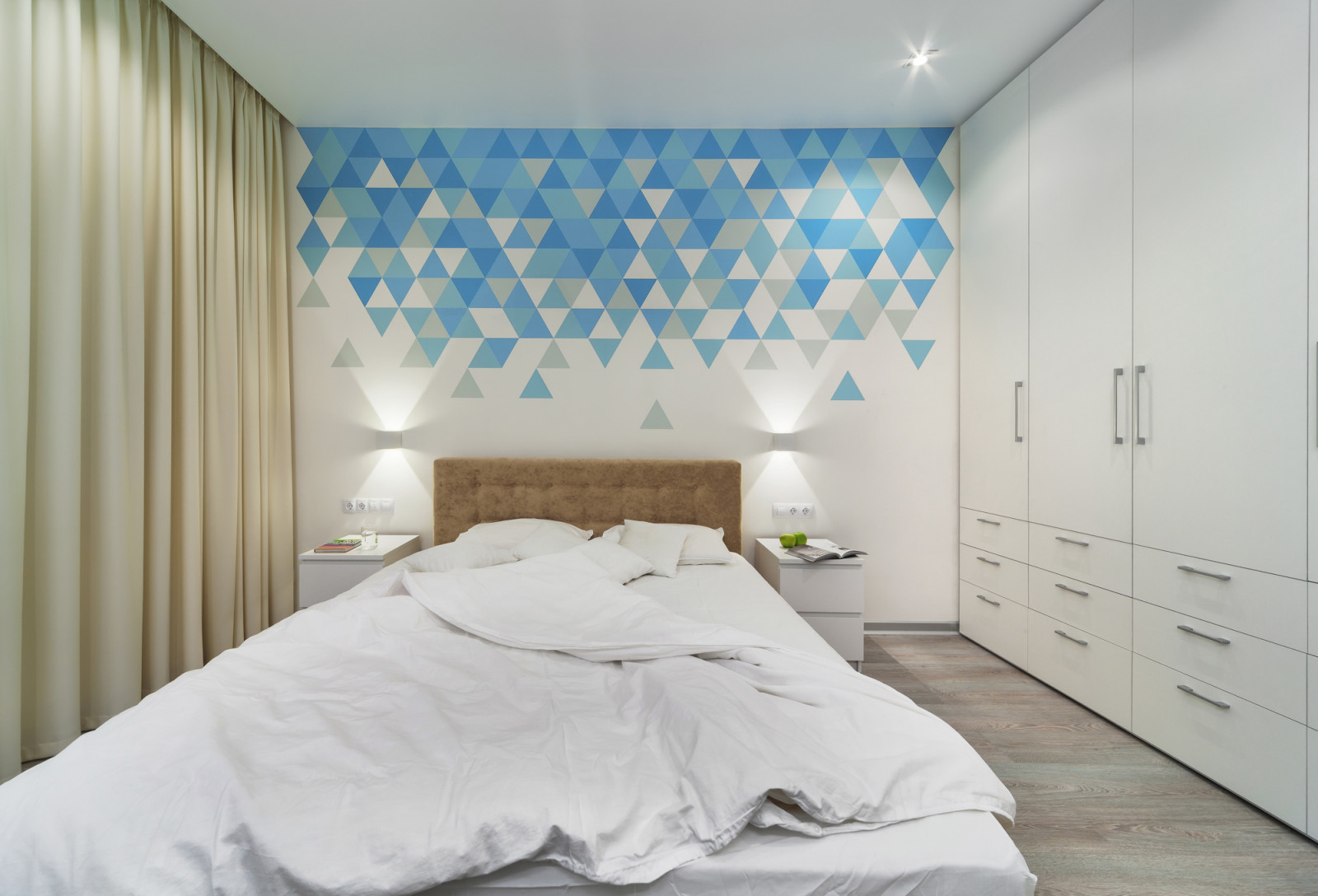 ГЕОМЕТРИЯ И ОТТЕНКИ МЯТЫ