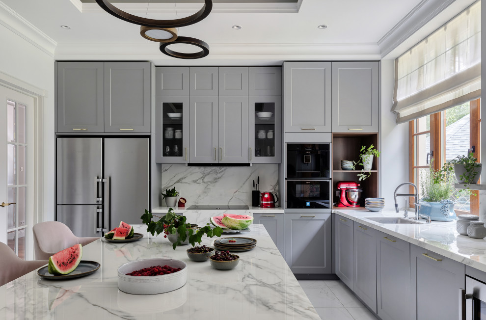 Design ideas for a contemporary u-shaped separate kitchen in Saint Petersburg with an undermount sink, raised-panel cabinets, grey cabinets, quartz benchtops, white splashback, engineered quartz splashback, porcelain floors, with island, white floor, white benchtop and recessed.